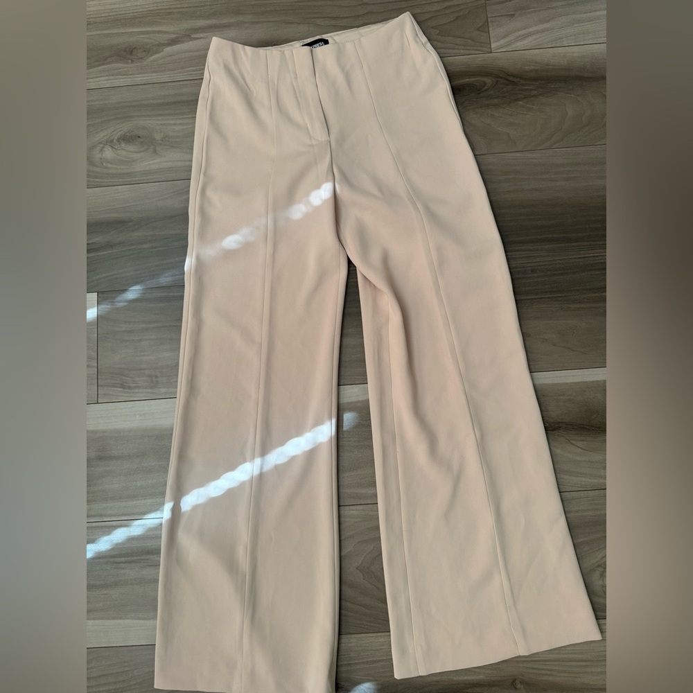 Express Cream Wide Leg Pants with High-Waisted Design